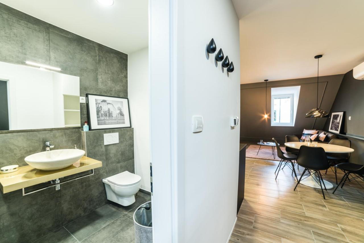 Flex Apartments Tour As Lublaň Exteriér fotografie