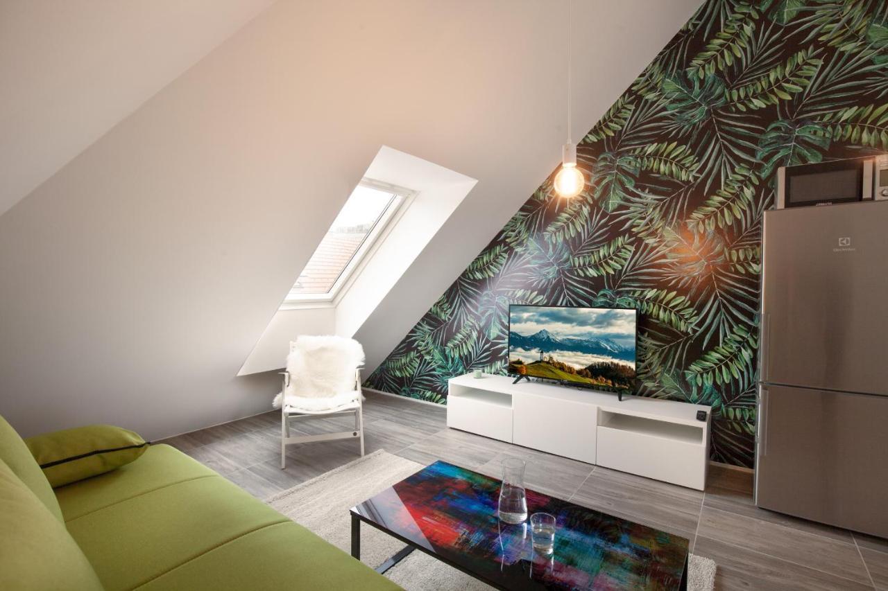 Flex Apartments Tour As Lublaň Exteriér fotografie